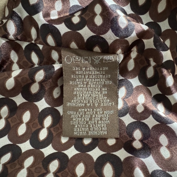 Lady Hathaway - Tan Velvet Blazer - Jacket - Picture 11 of 11